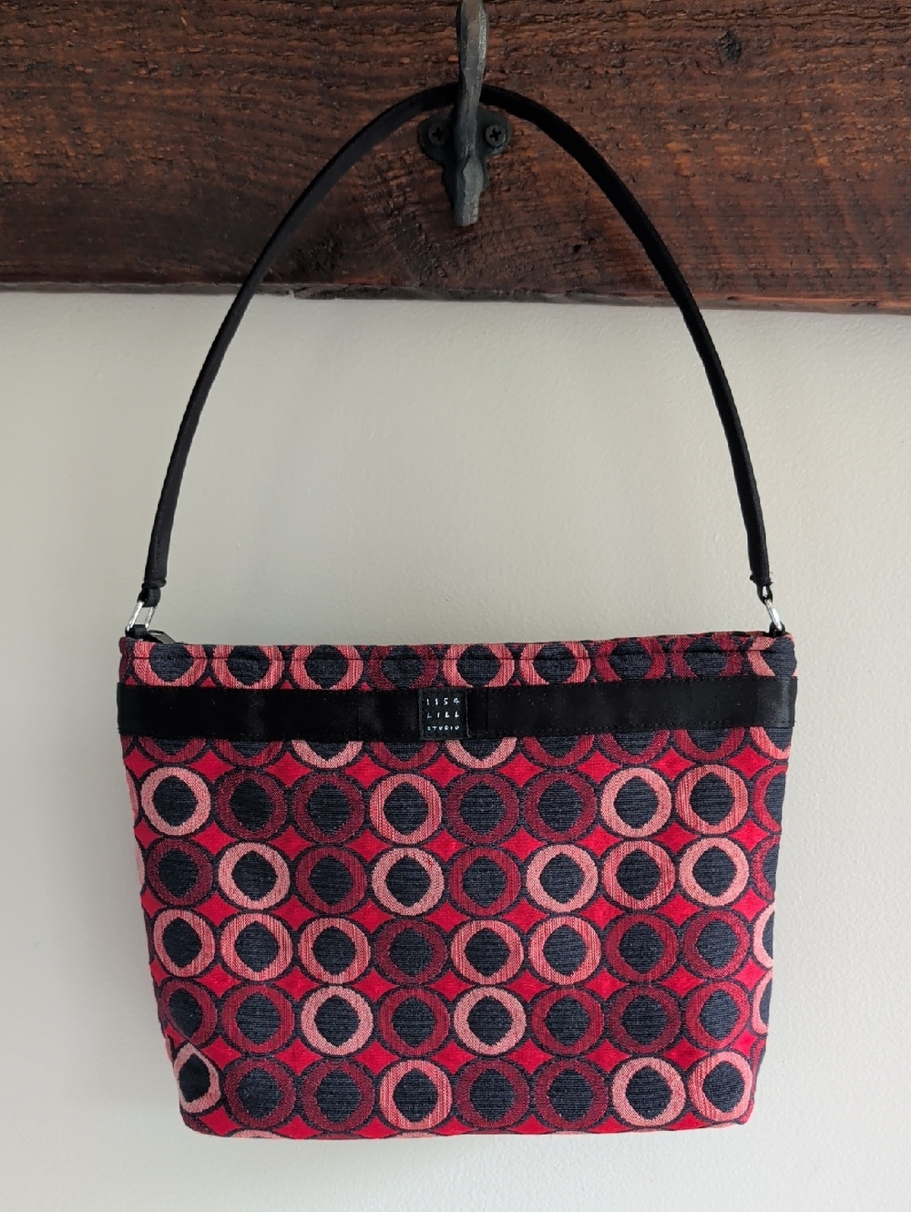 1154 Lill Studio Red and Black Circle-Jacquard Shoulder Bag